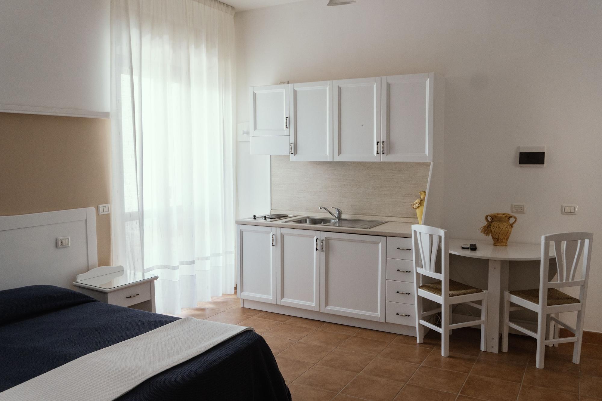 Hotel Giardino Degli Ulivi Masseria Margherita Di Savoia