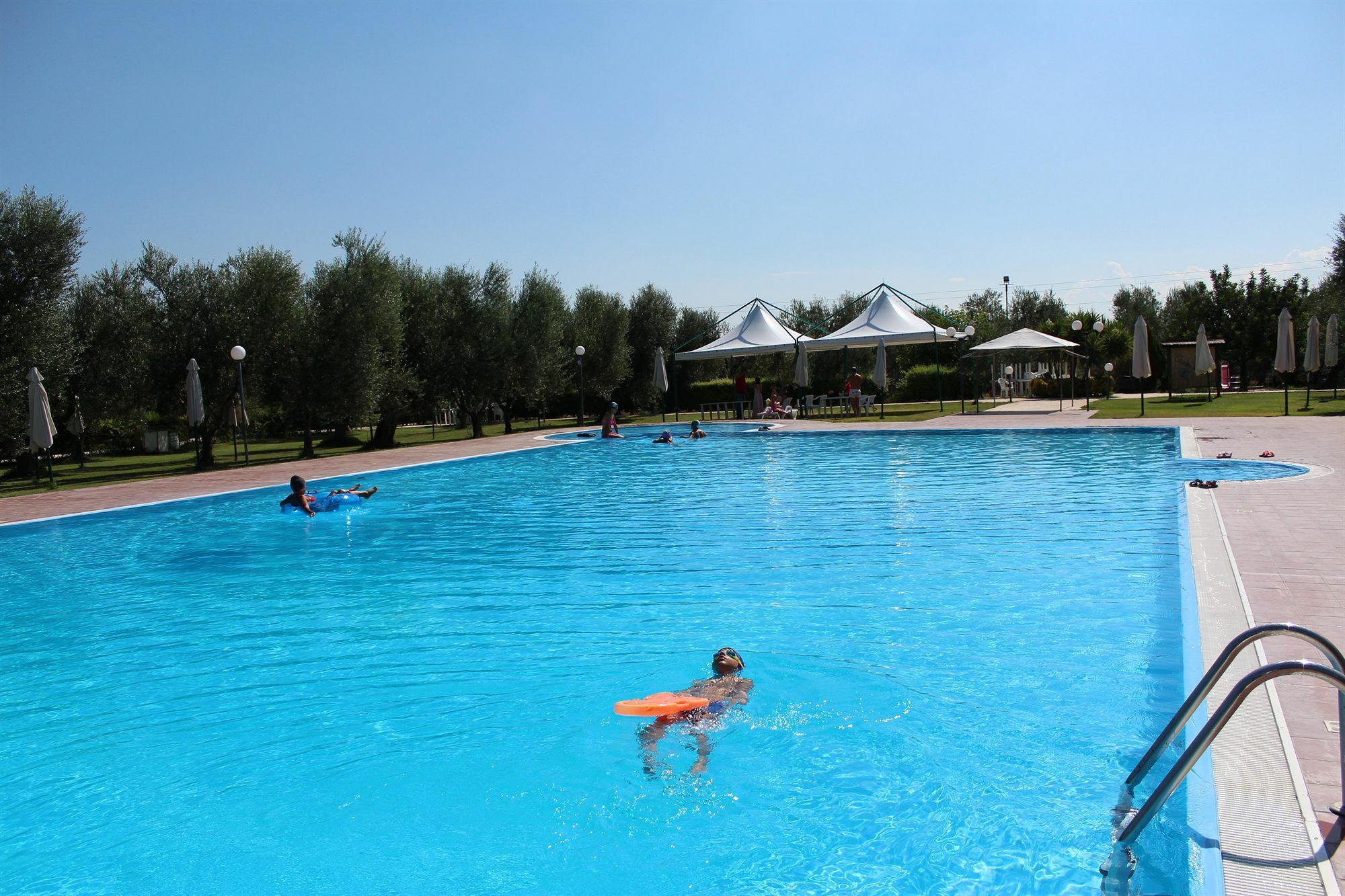 Giardino Degli Ulivi Masseria Margherita Di Savoia